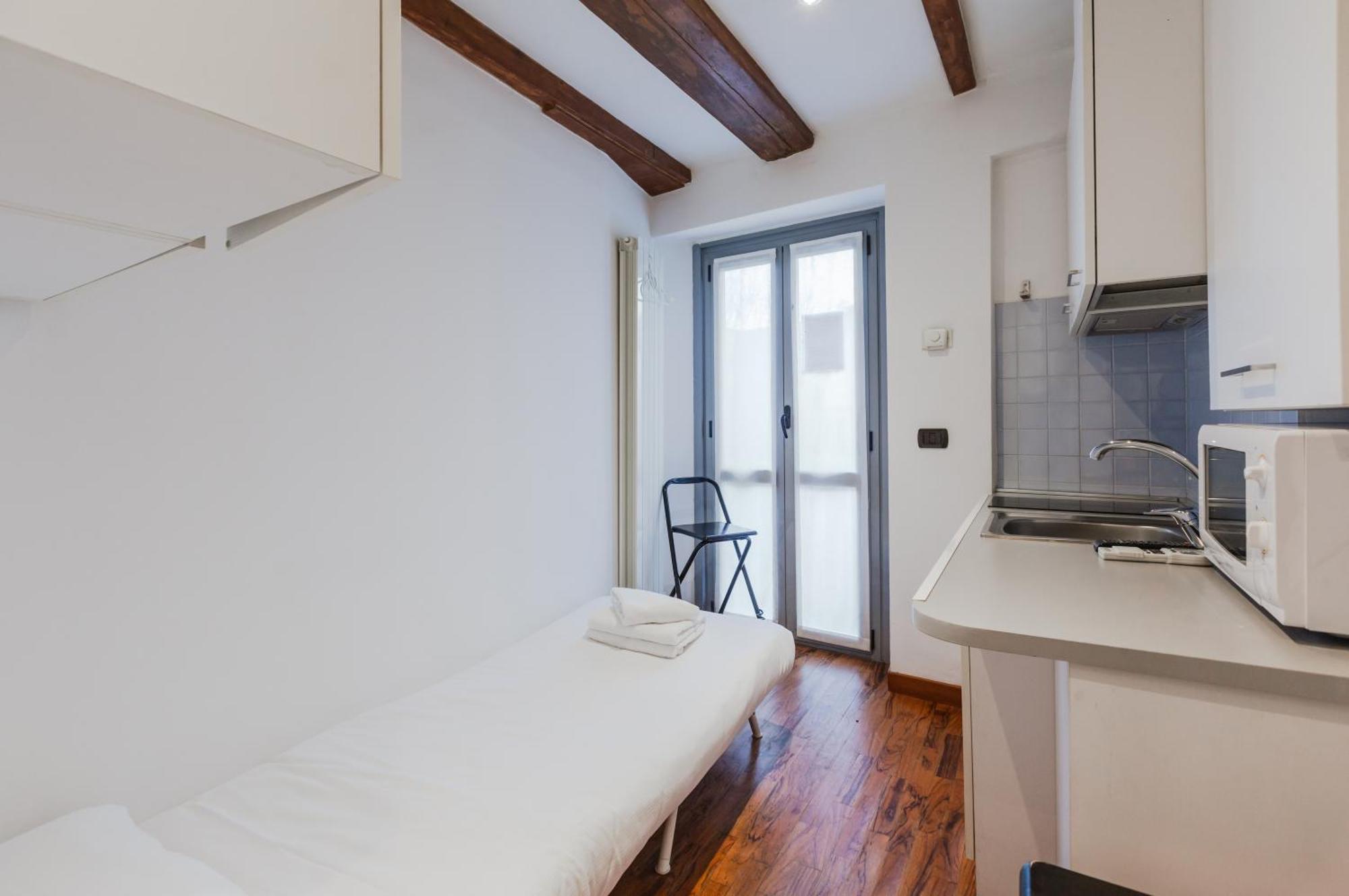 Sant Ambrogio Lovely Flat Apartment มิลาน ภายนอก รูปภาพ